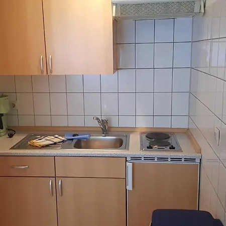 2 Uknr 4552 *